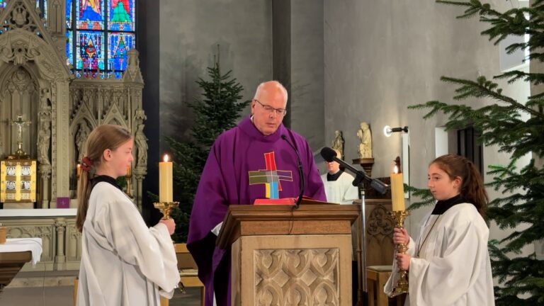 Gottesdienst in der Propsteikirche Brilon am Sonntag 10122023